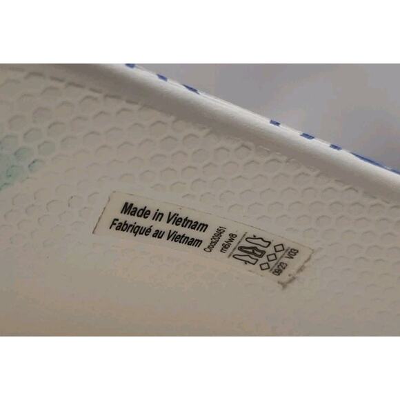 Hello Kitty Siren Crocs 50th Anniversary Womens 8 Chunky Heels Whimsical Funky - Picture 14 of 14